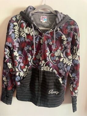 Roxy Floral Zip Hoodie in Burgundy, Purple & Gray Striped Pocket